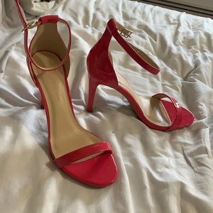 COPY - Fuchsia high heels size 8.5